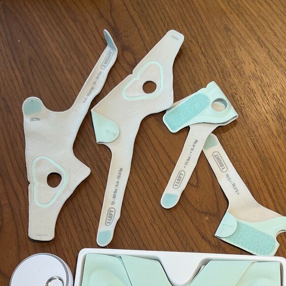 Owlet Smart Sock 3 NIOB Extension Pack (< 5) + 4 socks + MORE (read description) - Picture 11 of 13